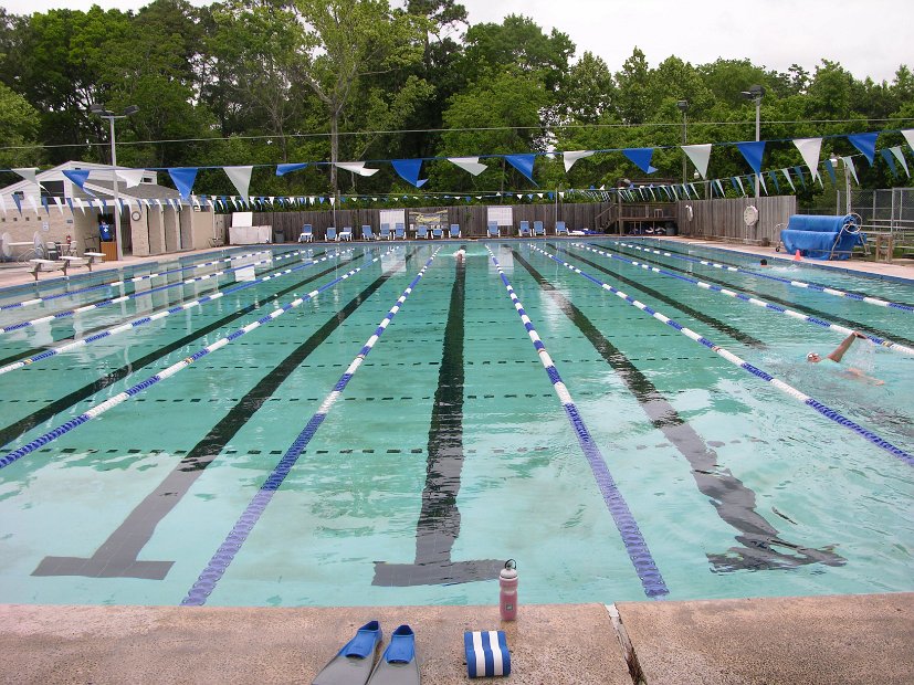 Dad's Club 50 meter olympic pool and childrens pool 1006 Voss Road (23)